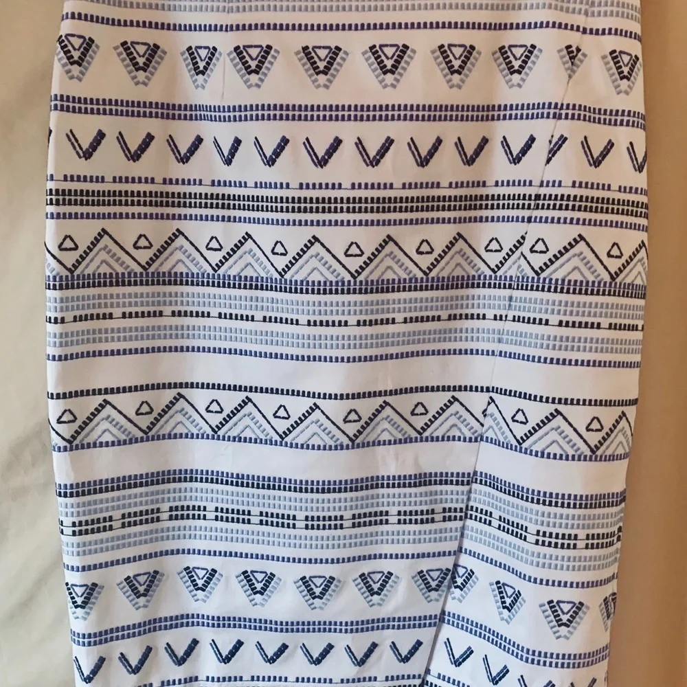 WHBM Embroidered Pencil Skirt